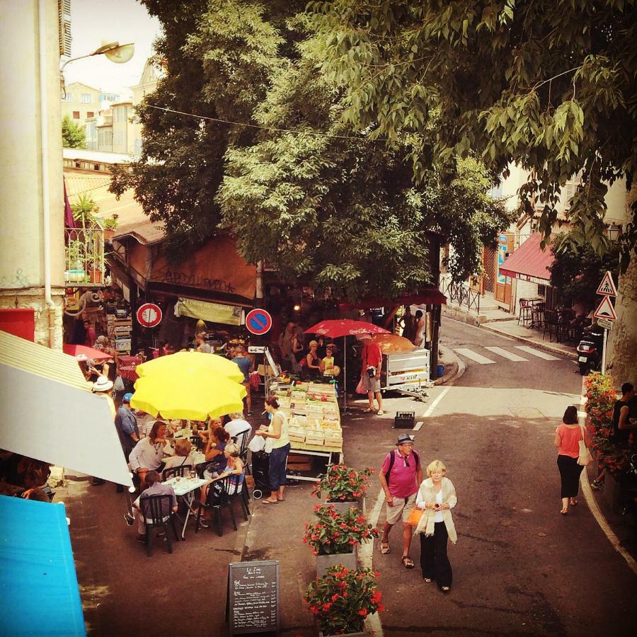 Market أنتيب المظهر الخارجي الصورة